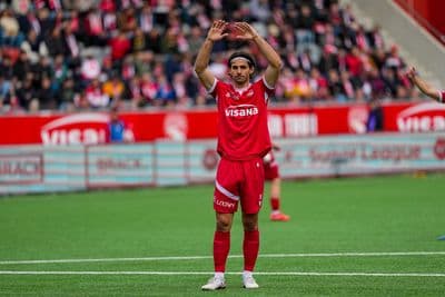 Schweiz: Brack Super League 2025/26, FC Thun vs BSC Young Boys - Stockhorn Arena, Thun: Jan Bamert (19 THU)