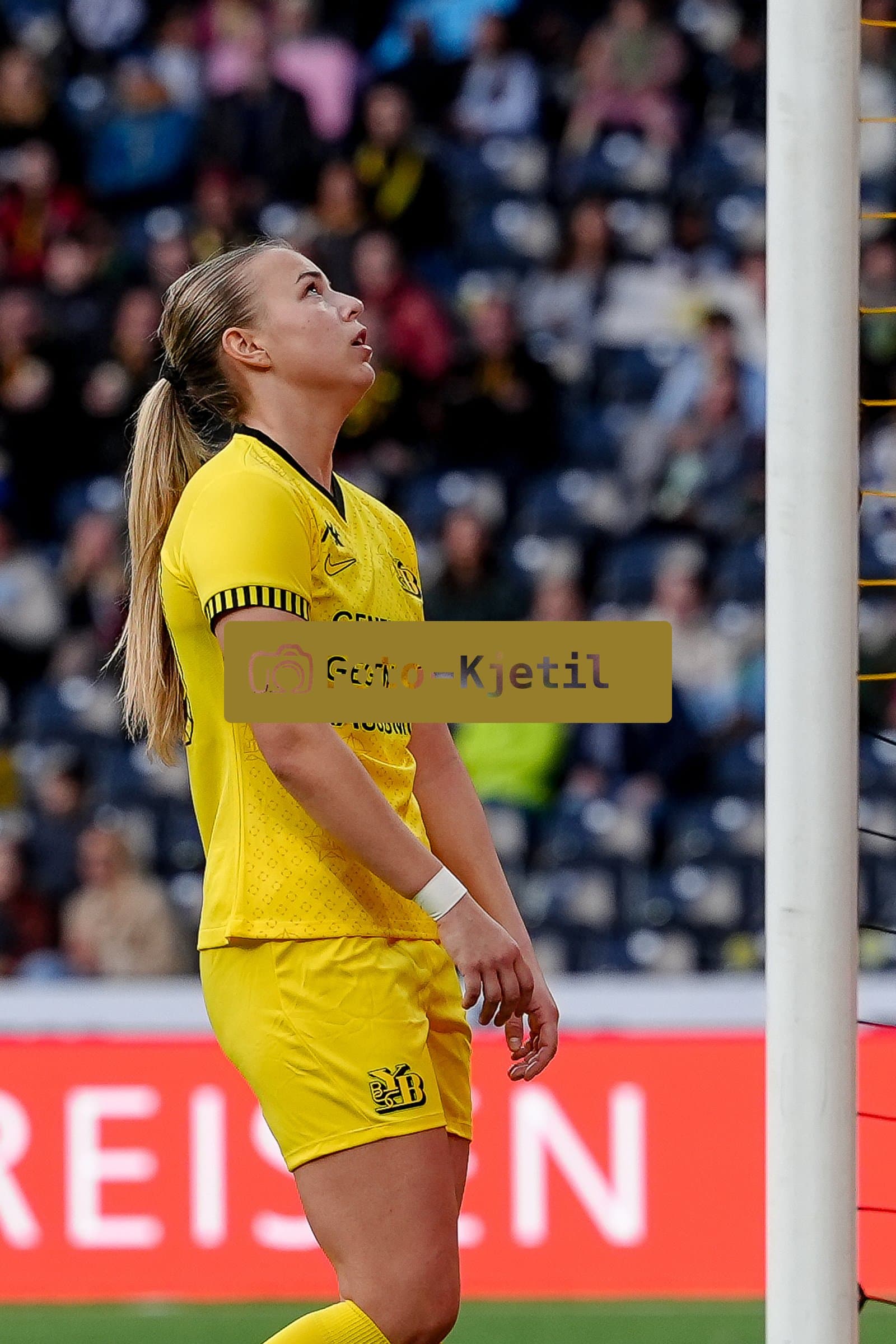 Schweiz: AXA Women's Super League 2025/26, BSC YB Frauen vs FC Basel 1893 - Stadion Wankdorf, Bern: Maja Jelcic (99 YB Frauen) nach einer grossen Chance