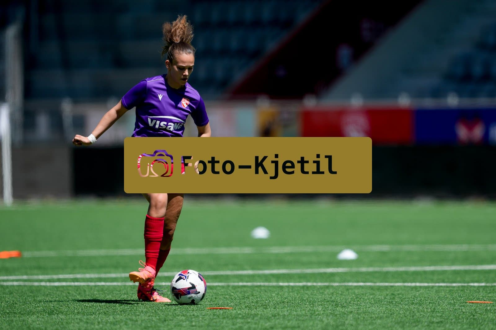 Schweiz: AXA Women's Super League 2025/26, FC Thun vs Yverdon Sport FC - Stadion Lachen, Thun: Sina Schüpbach - Sina Schupbach (5 Thun)