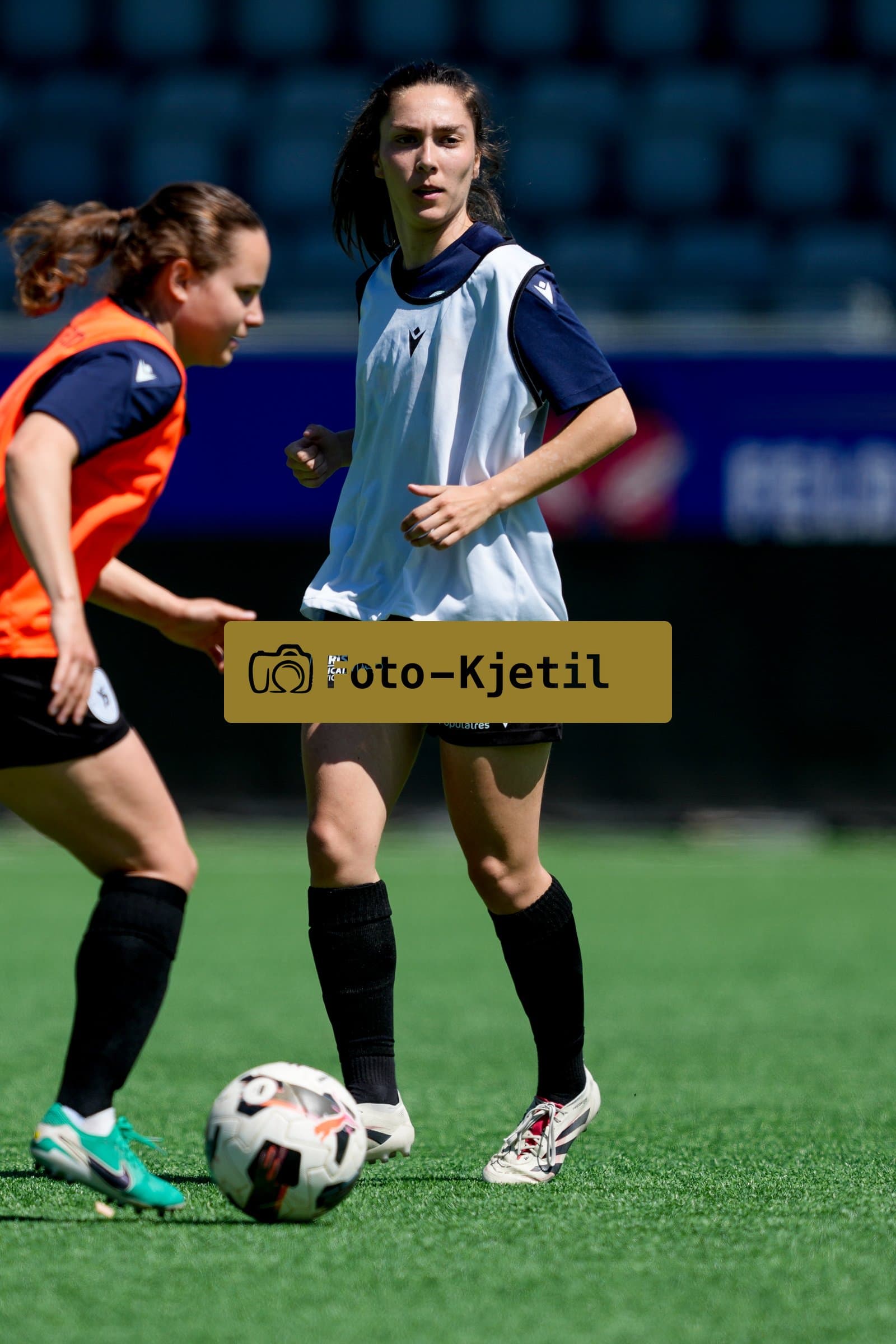 Schweiz: AXA Women's Super League 2025/26, FC Thun vs Yverdon Sport FC - Stadion Lachen, Thun: Audrey Remy (13 Yverdon)