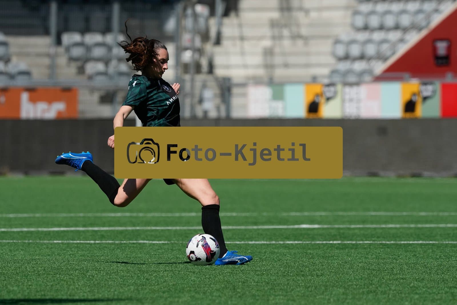 Schweiz: AXA Women's Super League 2025/26, FC Thun vs Yverdon Sport FC - Stockhorn Arena, Thun: Andrea Maddalen Sierra Larrauri (2 Yverdon)