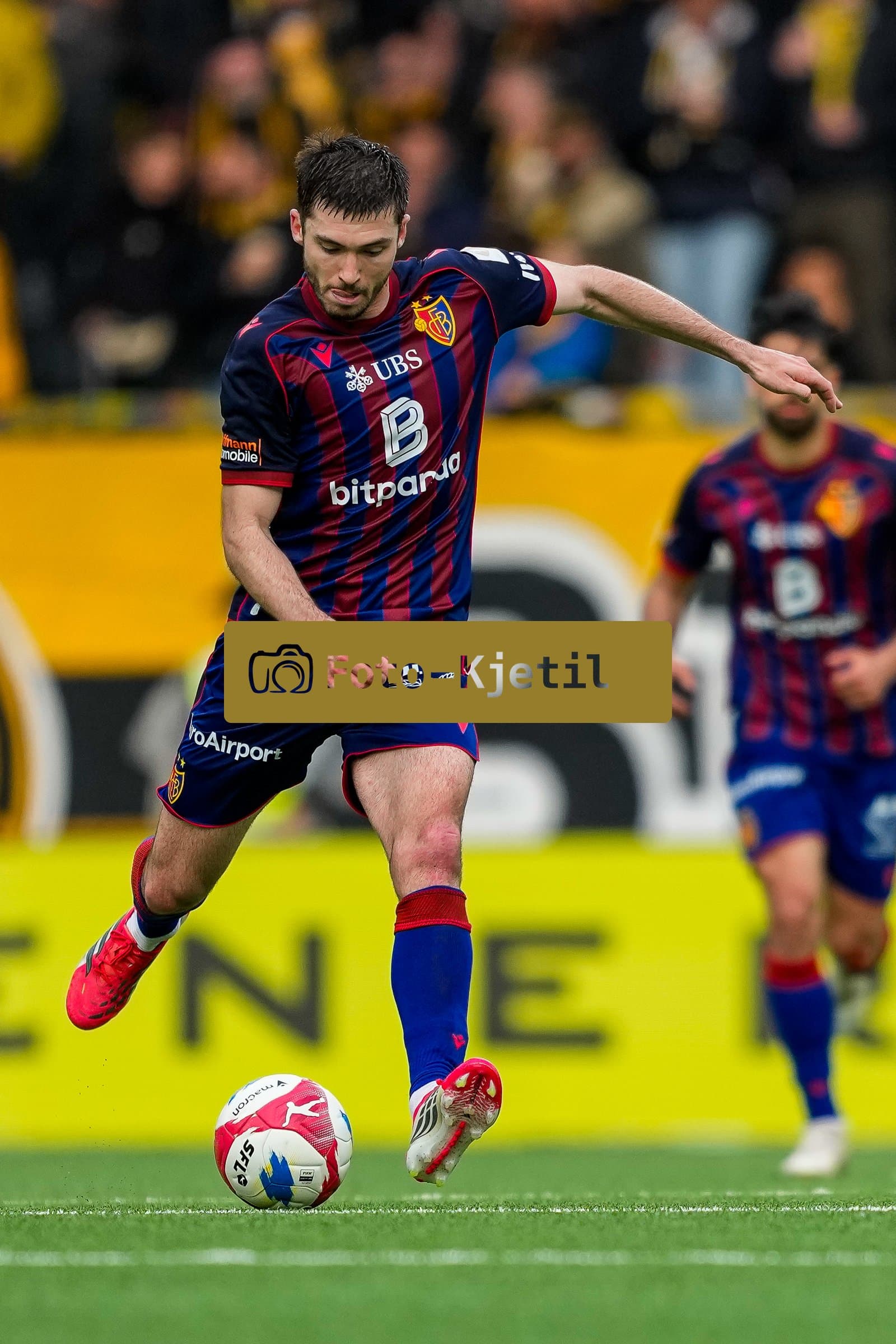Schweiz: Brack Super League 2025/26, BSC Young Boys vs FC Basel 1893 - Wankdorf Stadion, Bern: Leo Leroy (22 FCB)