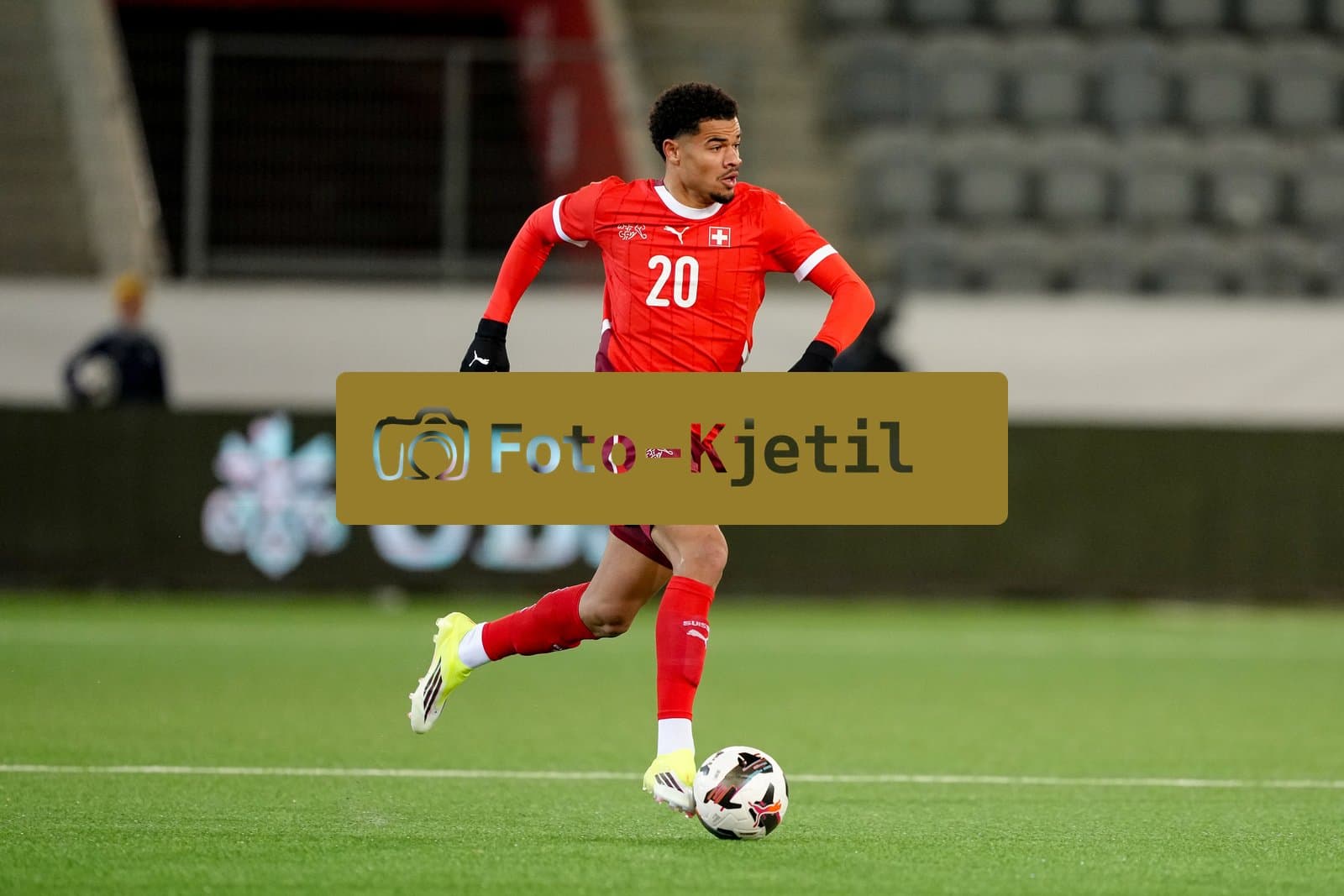 Schweiz: EM-Qualifikation U21 2026, Schweiz vs Färöer-Inseln - Stockhorn Arena, Thun: Zachary Athekame (20 Men Switzerland)