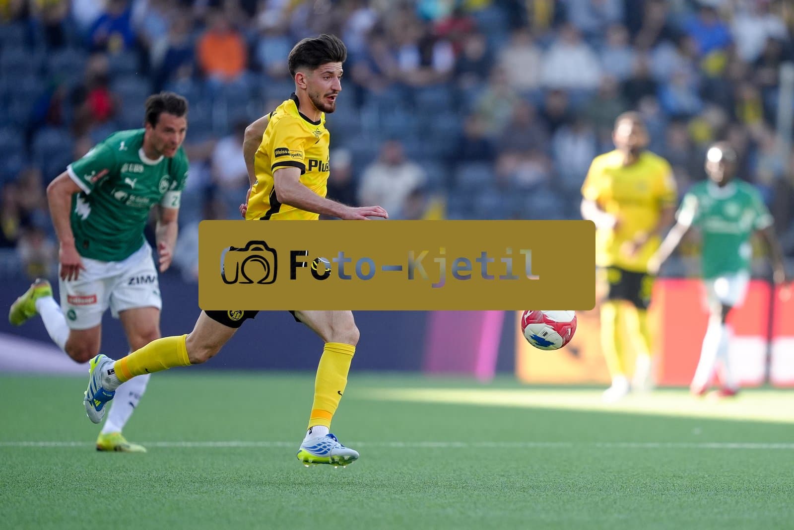 Schweiz: Super League 2025 - 2026, BSC Young Boys vs FC St. Gallen - Stadion Wankdorf, Bern: Armin Gigovic (37 Young Boys)