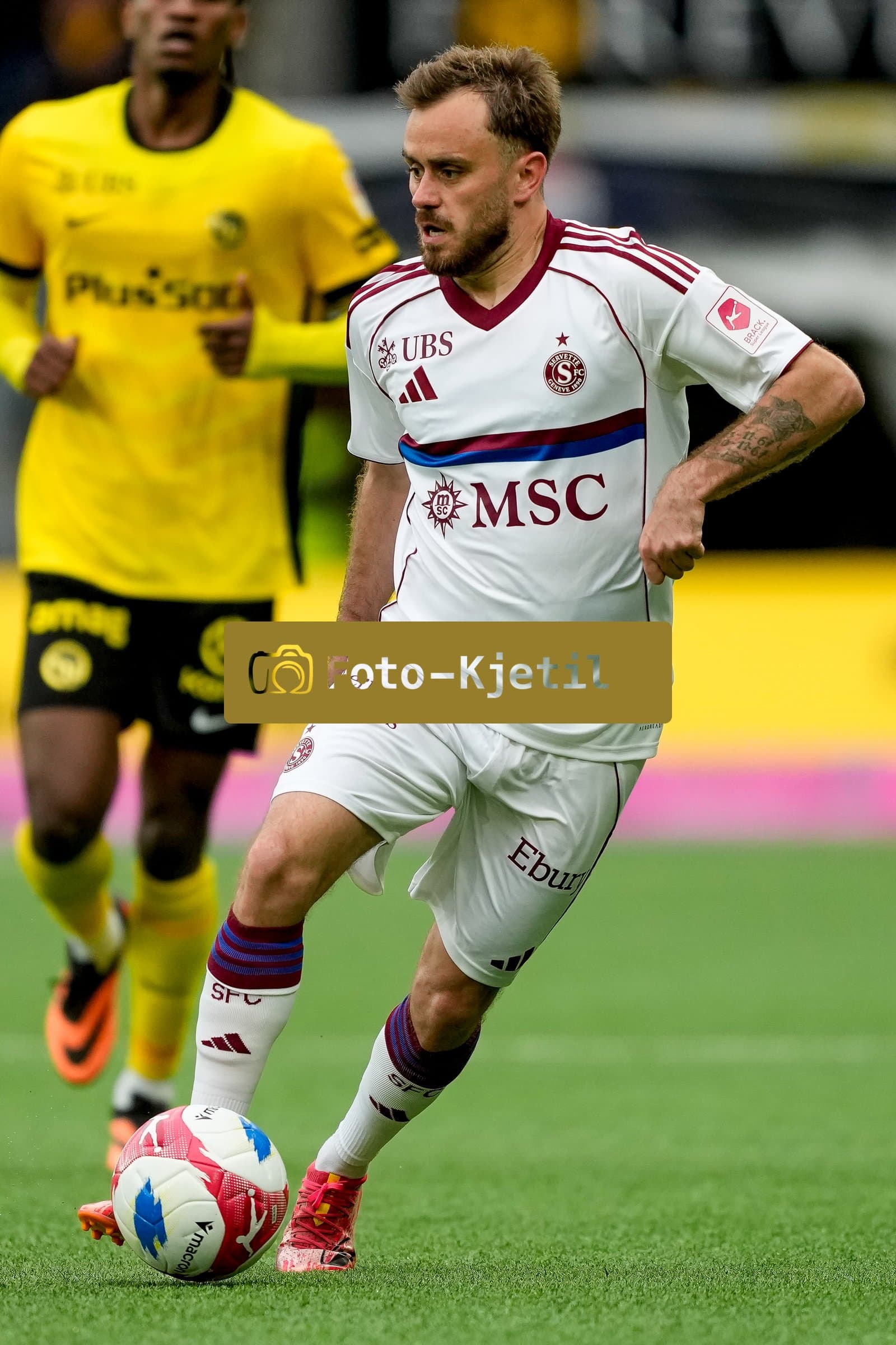 Schweiz: Super League 2025/26, BSC Young Boys vs Servette FC - Stadion Wankdorf, Bern: Timothe Cognat (8 SFC)
