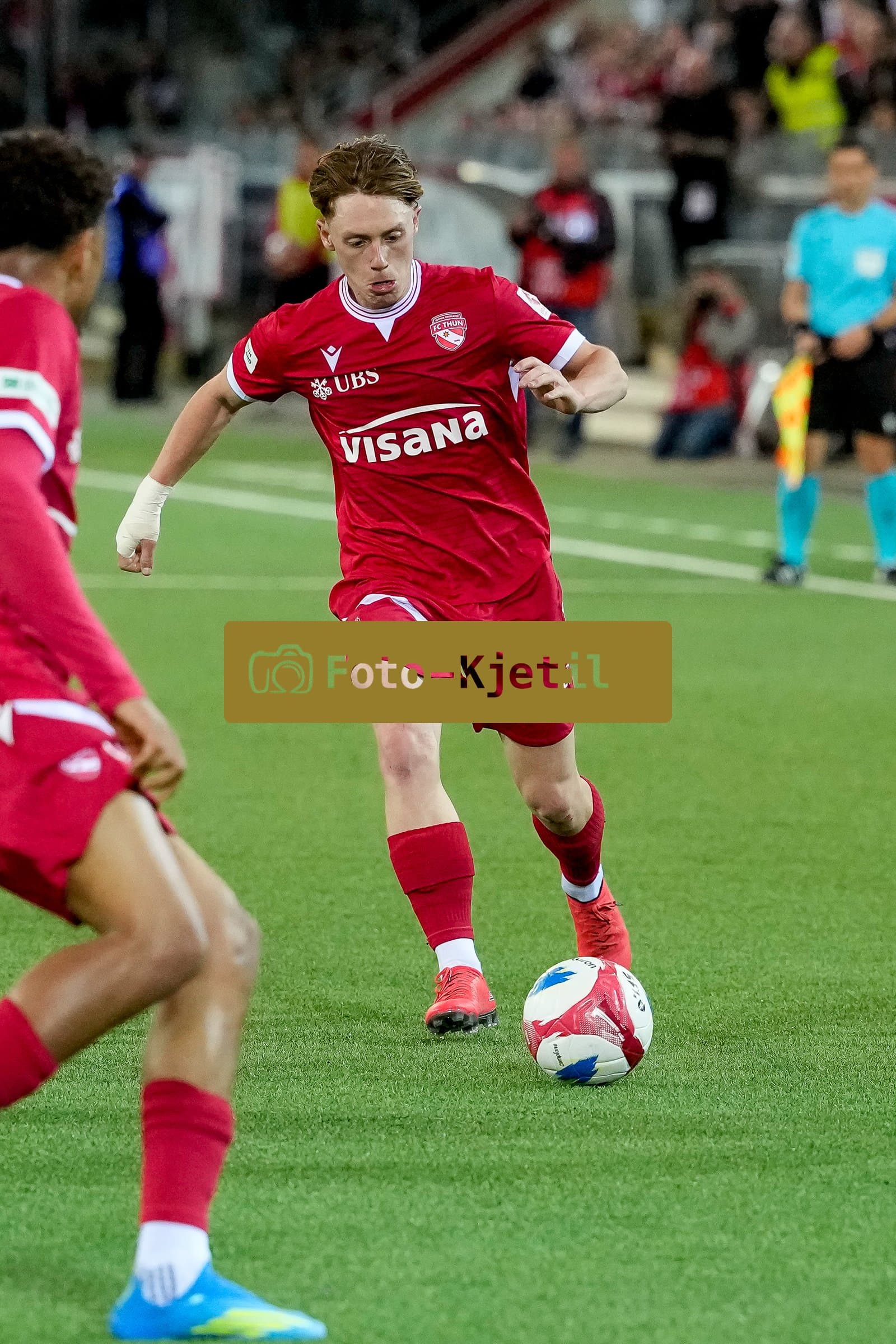 Schweiz: Super League 2025 - 2026, FC Thun vs FC Lugano - Stockhorn Arena, Thun: Michael Heule (27 Thun)