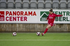 Schweiz: AXA Womens Super League 2025/26, FC Thun vs FC St.Gallen 1879 - Stockhorn Arena, Thun: