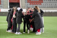 Schweiz: AXA Womens Super League 2025/26, FC Thun vs FC St.Gallen 1879 - Stockhorn Arena, Thun: