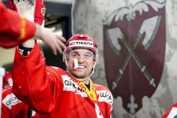 Schweiz: National League Play-In Runde 1, Spiel 1 2025/26, EHC Biel-Bienne vs SC Bern - Tissot Arena, Biel-Bienne: