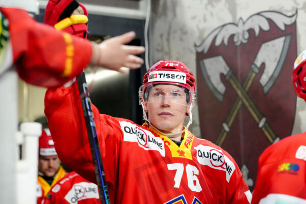 Schweiz: National League Play-In Runde 1, Spiel 1 2025/26, EHC Biel-Bienne vs SC Bern - Tissot Arena, Biel-Bienne: